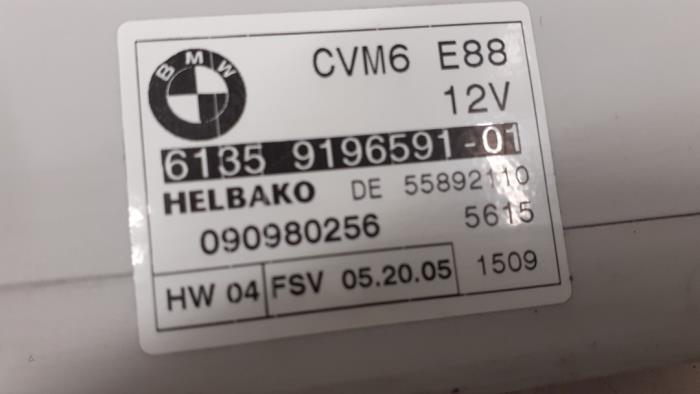 Ordenador de capota de un BMW 1 serie (E88) 118i 16V 2009