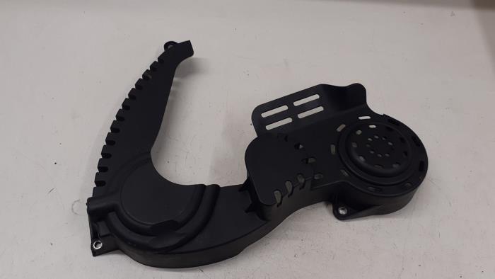 Usagé Couvercle de distribution Ford Fiesta 6 (JA8) 1.0 EcoBoost 12V 100 Van Prix € 30,00 Règlement à la marge proposé par Autodemontage van de Laar