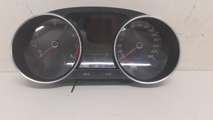 Odometer KM from a Volkswagen Polo V (6R)  2016