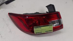 Used Taillight, left Renault Clio IV (5R) 0.9 Energy TCE 90 12V Price € 60,50 Inclusive VAT offered by Autodemontage van de Laar