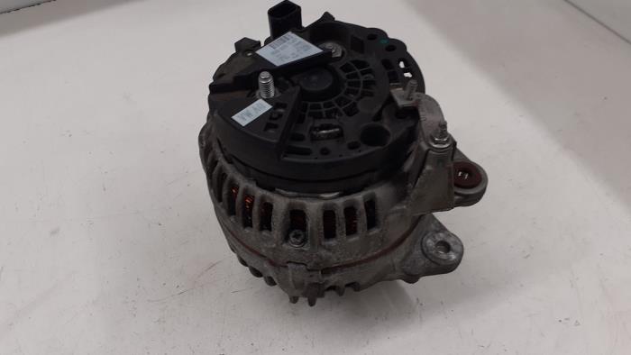 Usagé Dynamo Volkswagen New Beetle (1Y7) Prix € 60,00 Règlement à la marge proposé par Autodemontage van de Laar
