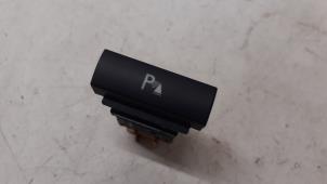 Used PDC switch Skoda Octavia Combi (1Z5) 1.2 TSI Price € 10,00 Margin scheme offered by Autodemontage van de Laar