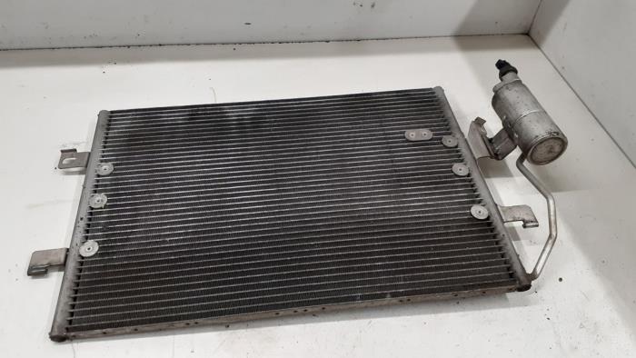 Begagnade AC-radiator Mercedes A (W168) 1.6 A-160 Pris € 70,00 Marginaltabell erbjuds av Autodemontage van de Laar