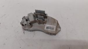Used Heater resistor BMW 1 serie (E81) 118i 16V Price € 50,00 Margin scheme offered by Autodemontage van de Laar