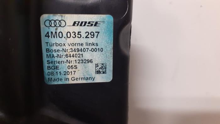 Lautsprecher van een Audi Q7 (4MB/4MG) 3.0 TDI V6 24V 2018