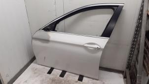 Gebrauchte Tür 4-türig links vorne BMW 5 serie (F10) 520d 16V Preis auf Anfrage angeboten von Autodemontage van de Laar