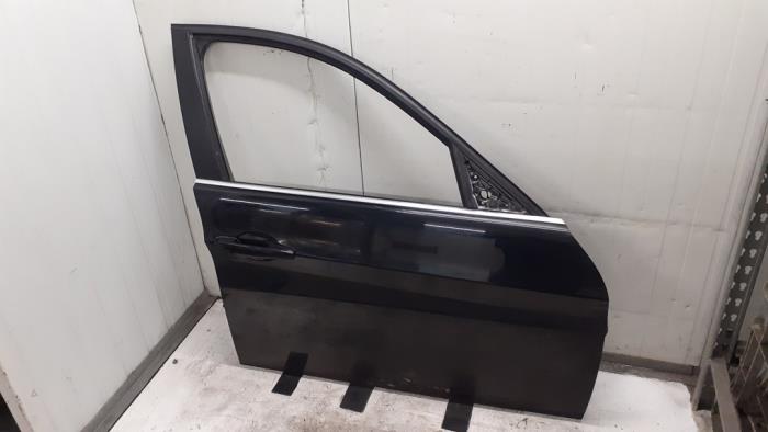 Front door 4-door, right from a BMW 3 serie Touring (E91) 325d 24V 2010