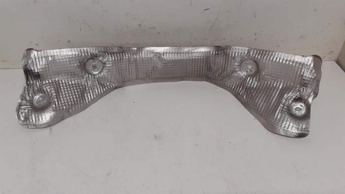 Gebrauchte Hitzeschild Auspuff Audi Q7 (4MB/4MG) 3.0 TDI V6 24V Preis € 15,00 Margenregelung angeboten von Autodemontage van de Laar
