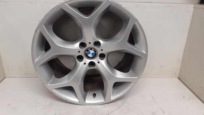 Wheel from a BMW X6 (E71/72) xDrive40d 3.0 24V 2012