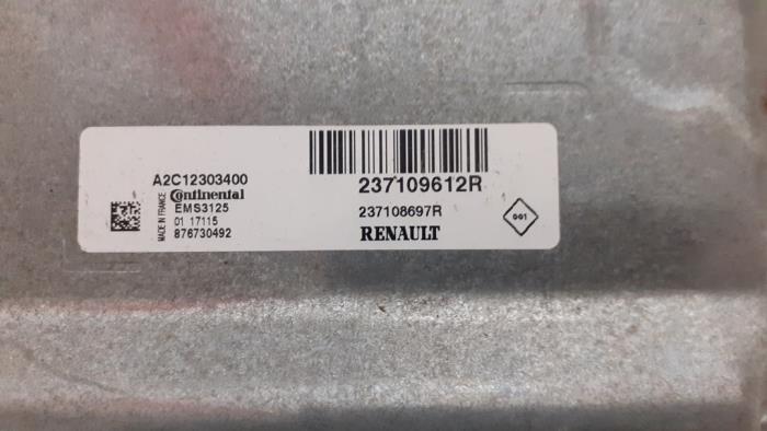 Engine management computer from a Dacia Sandero II 1.0 Sce 12V 2017