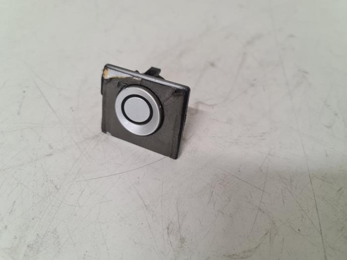 Usados Sensor PDC Volkswagen Golf Precio € 35,00 Norma de margen ofrecido por Autodemontage van de Laar