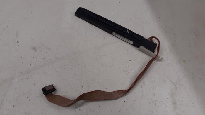 Usados Interruptor PDC BMW 3 serie Touring (E91) 325d 24V Precio € 20,00 Norma de margen ofrecido por Autodemontage van de Laar