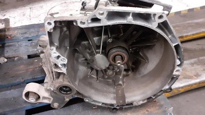 Gebrauchte Getriebe Ford B-Max (JK8) 1.5 TDCi Preis € 400,00 Margenregelung angeboten von Autodemontage van de Laar