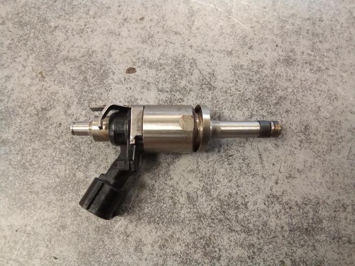 Usagé Injecteur (injection essence) Renault Megane III Berline (BZ) 1.2 16V TCE 115 Prix € 50,00 Règlement à la marge proposé par Autodemontage van de Laar