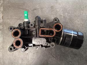 Usagé Boîtier filtre à huile Audi A1 Sportback (8XA/8XF) 1.4 TDI Ultra 12V Prix € 85,00 Règlement à la marge proposé par Autodemontage van de Laar