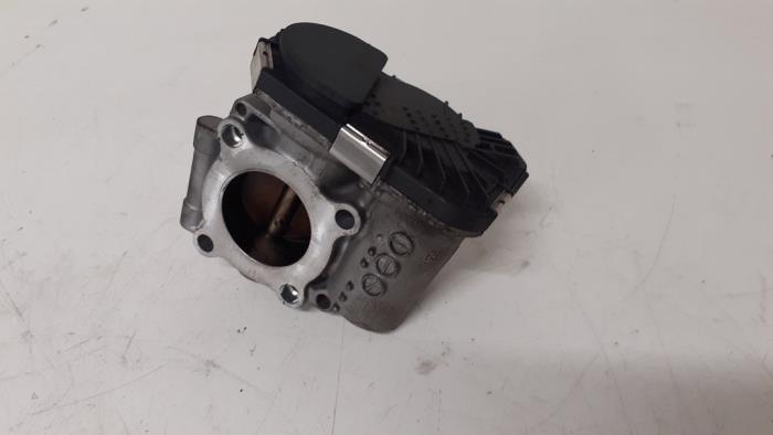 Usagé Boitier papillon Opel Astra J (PC6/PD6/PE6/PF6) 1.4 16V ecoFLEX Prix € 50,00 Règlement à la marge proposé par Autodemontage van de Laar