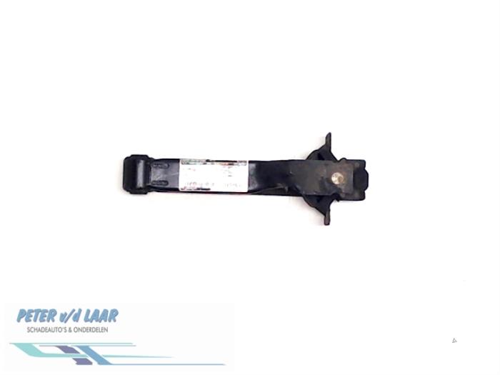 Used Engine mount Ford Transit 2.0 TDdi 16V Price € 25,00 Margin scheme offered by Autodemontage van de Laar