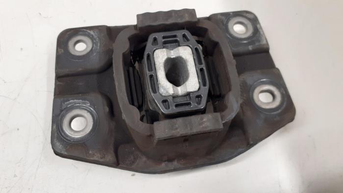 Usagé Support moteur Volkswagen Up! (121) Prix € 25,00 Règlement à la marge proposé par Autodemontage van de Laar