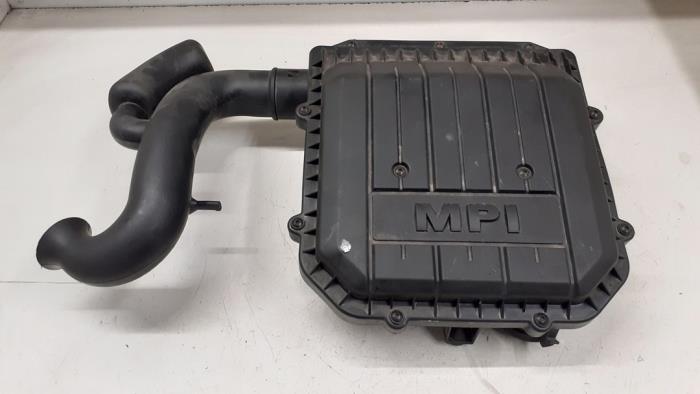 Begagnade Luftfilterhus Volkswagen Up! (121) Pris € 50,00 Marginaltabell erbjuds av Autodemontage van de Laar