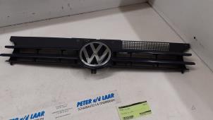 Used Grille Volkswagen Golf IV (1J1) 1.6 16V Price € 35,00 Margin scheme offered by Autodemontage van de Laar