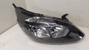 Used Headlight, right Ford Transit Custom Price € 180,00 Margin scheme offered by Autodemontage van de Laar