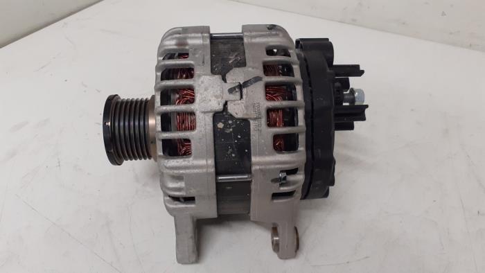 Dynamo from a Nissan X-Trail (T32) 2.0 dCi All Mode 2018