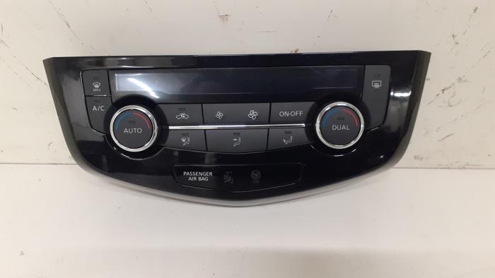 Begagnade Värmekontrollpanel Nissan X-Trail (T32) 2.0 dCi All Mode Pris € 181,50 Inklusive moms erbjuds av Autodemontage van de Laar