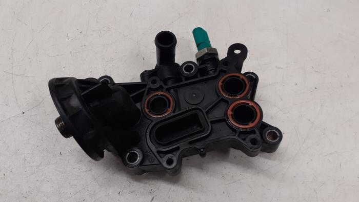 Gebrauchte Ölfiltergehäuse Volkswagen Polo V (6R) 1.4 TDI DPF BlueMotion technology Preis € 45,00 Margenregelung angeboten von Autodemontage van de Laar