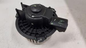 Usagé Moteur de ventilation chauffage Nissan Pixo (D31S) 1.0 12V Prix € 45,00 Règlement à la marge proposé par Autodemontage van de Laar