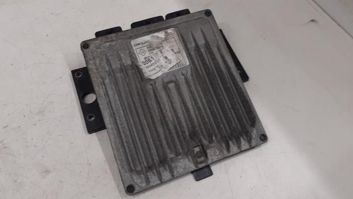 Used Engine management computer Renault Kangoo Express (FC) 1.5 dCi 60 Price € 150,00 Margin scheme offered by Autodemontage van de Laar