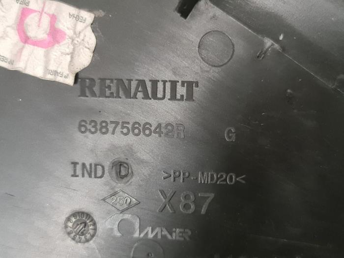 Obudowa lusterka lewego z Renault Captur (2R) 1.5 Energy dCi 90 FAP 2015