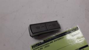 Usados Interruptor de calefactor luneta Ford S-Max (GBW) 2.0 TDCi 16V 140 Precio € 15,00 Norma de margen ofrecido por Autodemontage van de Laar