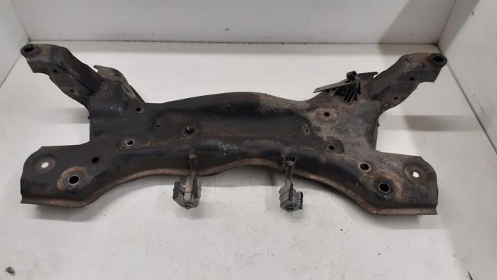 Usados Subchasis Volkswagen Polo V (6R) Precio € 100,00 Norma de margen ofrecido por Autodemontage van de Laar