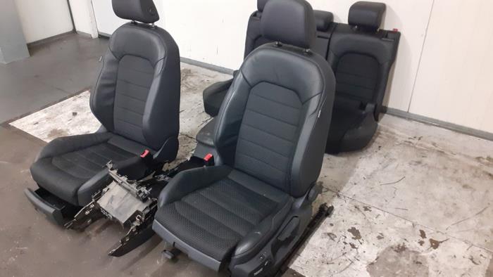 Set of upholstery (complete) from a Volkswagen Golf VII (AUA) 1.4 TSI 16V 2014