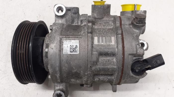 Usagé Pompe clim Volkswagen Golf VII (AUA) 1.2 TSI 16V Prix € 100,00 Règlement à la marge proposé par Autodemontage van de Laar