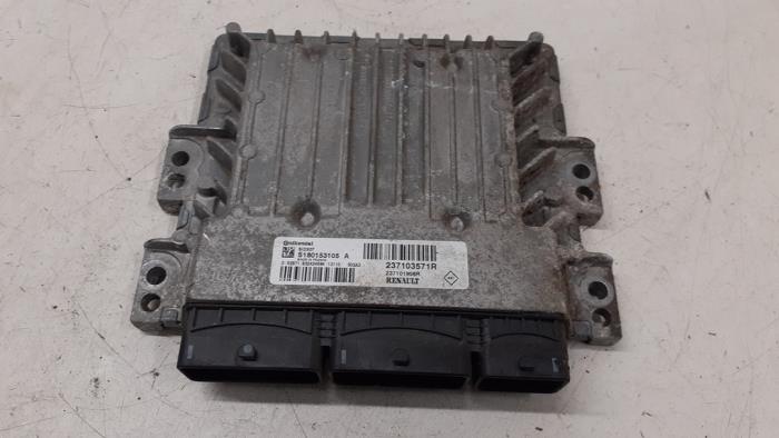 Used Engine management computer Renault Scénic III (JZ) 1.5 dCi 110 Price € 150,00 Margin scheme offered by Autodemontage van de Laar