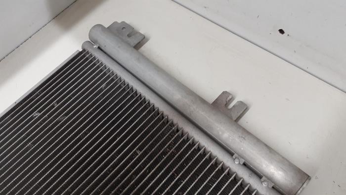 Air conditioning radiator from a Opel Zafira (M75) 1.8 16V Ecotec 2009