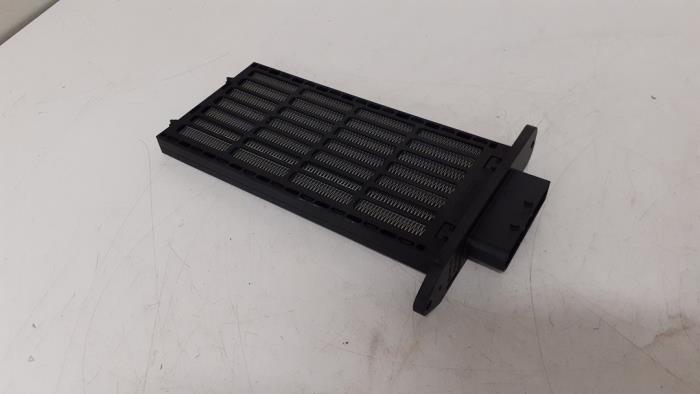Heating radiator from a Renault Captur (2R) 1.5 Energy dCi 90 FAP 2016