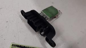 Used Heater resistor Renault Master IV (MA/MB/MC/MD/MH/MF/MG/MH) 2.3 dCi 135 16V FWD Price € 30,25 Inclusive VAT offered by Autodemontage van de Laar