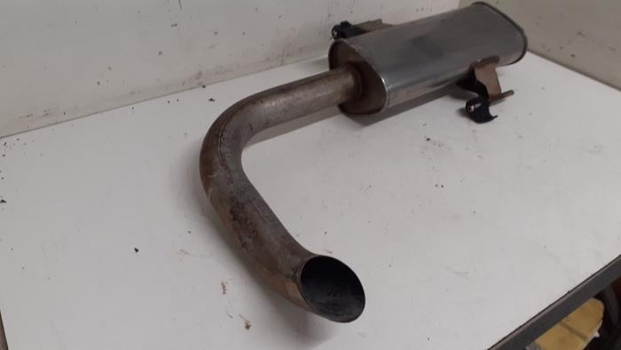Exhaust rear silencer from a Renault Master IV (MA/MB/MC/MD/MH/MF/MG/MH) 2.3 dCi 135 16V FWD 2021