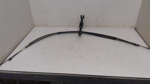 Used Parking brake cable Renault Master IV (MA/MB/MC/MD/MH/MF/MG/MH) 2.3 dCi 135 16V FWD Price € 60,50 Inclusive VAT offered by Autodemontage van de Laar