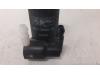 Windscreen washer pump from a Volvo XC70 (BZ) 2.4 D5 20V AWD 2007