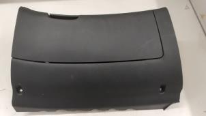 Used Glovebox Skoda Octavia Combi (1Z5) 1.6 MPI Price € 25,00 Margin scheme offered by Autodemontage van de Laar
