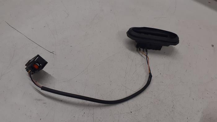 Door contact switch from a Peugeot Boxer 2008