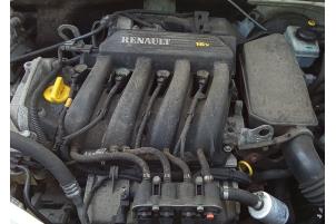 Usados Motor Dacia Duster (HS) 1.6 16V Precio € 850,00 Norma de margen ofrecido por Autodemontage van de Laar