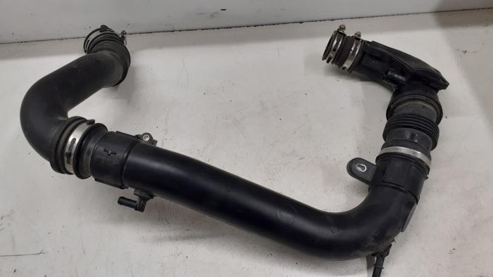 Gebrauchte Intercooler Rohr Ford B-Max (JK8) 1.0 EcoBoost 12V 100 Preis € 50,00 Margenregelung angeboten von Autodemontage van de Laar