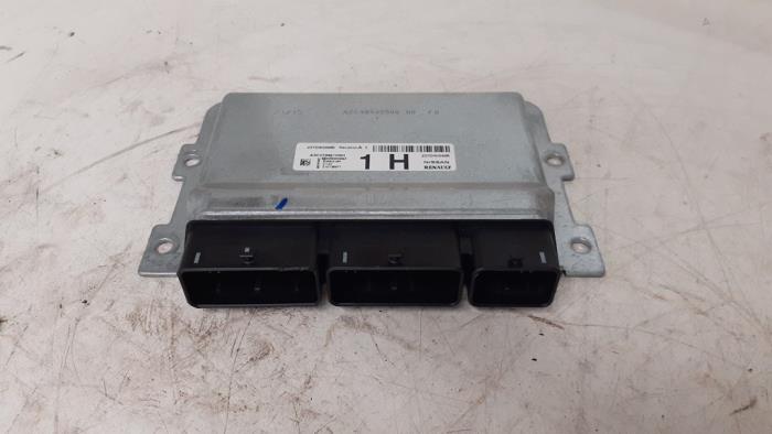 Used Engine management computer Renault Twingo III (AH) ZE R80 Price € 400,00 Margin scheme offered by Autodemontage van de Laar