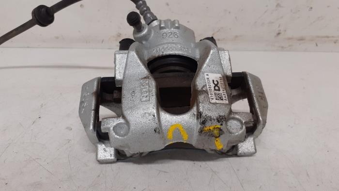 Gebrauchte Bremszange links vorne Renault Twingo III (AH) ZE R80 Preis € 50,00 Margenregelung angeboten von Autodemontage van de Laar