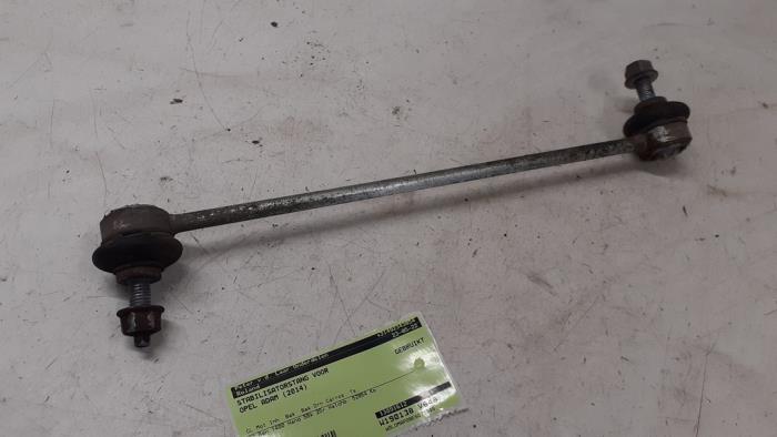 Używane Stabilizator przód Opel Adam 1.4 16V Cena € 15,00 Procedura marży oferowane przez Autodemontage van de Laar