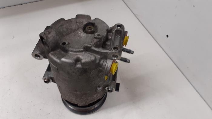 Gebrauchte Klimapumpe Ford Focus 3 1.6 Ti-VCT 16V 125 Preis € 250,00 Margenregelung angeboten von Autodemontage van de Laar
